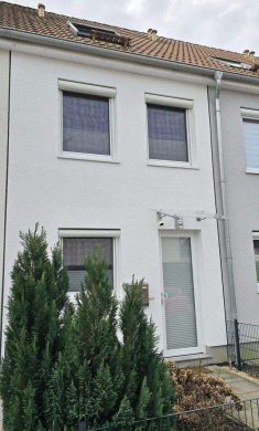 Begehrte Wohnlage in NEU ARSTEN… 5 Zi. Reihenhaus + Carport…div. EXTRAS, Südgarten und Gartenhaus - Hausansicht