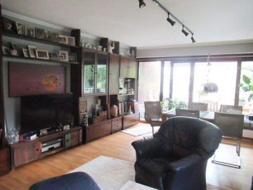 Horn-Lehe, 1a gepfl. 3 Zi. Whng. /Balkon /Loggia / Stellplatz in der Tiefgarage - Wohn-Esszimmer
