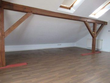 Anleger! 2 Zimmerwohnung im gepflegten Mehrfamilienhaus - Wohnbereich