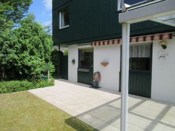 Bremen Habenhausen… die begehrte Wohnlage „links der Weser „gepflegte DHH mit idyll. Hofgarten u. Garage! - Hausansicht vom Garten