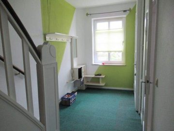 Handwerker ! Links der Weser … Stilvolles charmantes Bremer Reihenmittelhaus - Eingangsdiele