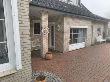 Top Lage schmucke DHH...ruhig...idyllisch...zentral ! - überdachte Terrasse / Ausgang zum Garten