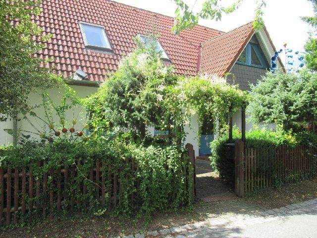 Charmantes EFH sucht Familie mit handwerklichen Geschick v. d. Toren der Stadt…!, 28876 Oyten, Einfamilienhaus