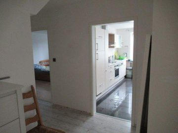 Anleger! 3 Zimmerwohnung im gepflegten Mehrfamilienhaus - IMG_5167.JPG