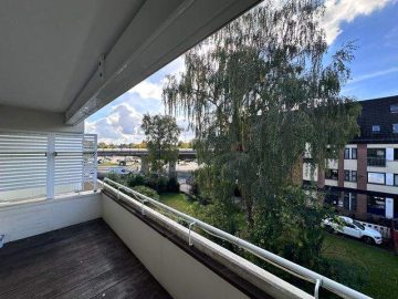 Radio Bremen Viertel – gepfl. 3 Zi.Whng mit großen Balkon und 1 Garage - Balkon