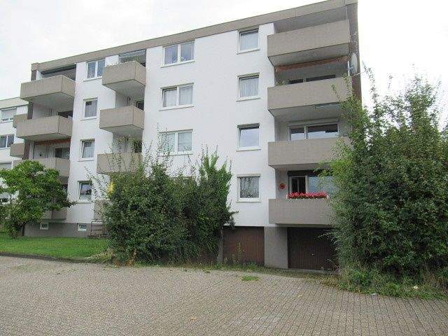 5 Wohnungen im gepflegten Mehrfamilienhaus mit 11 Parteien, 28816 Stuhr, Etagenwohnung