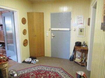 Links der Weser… 3 Zi. Wohnung m. Balkon in Südlage - Diele