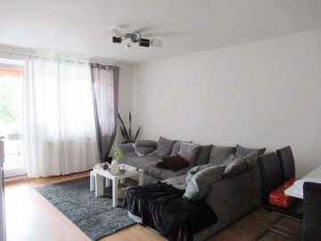 ANLEGER ! Vermietete lichtdurchflutete 3 Zi. Whng ( Nr. 6 ) m. Balkon Stuhr Brinkum - Wohnzimmer