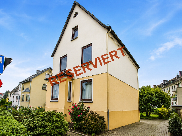 Real Estate Title Image Background