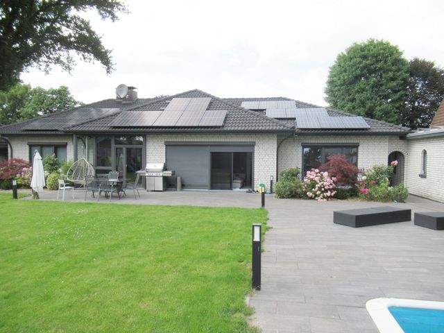 WIE NEU Traumhaus ! Stuhr EFH komplett saniert, 28816 Stuhr, Einfamilienhaus