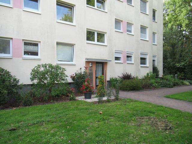 Selbstnutzer /Anleger! Bremen Neue Vahr–Süd…renovierte 2 Zi. Wohng., 28329 Bremen, Wohnung