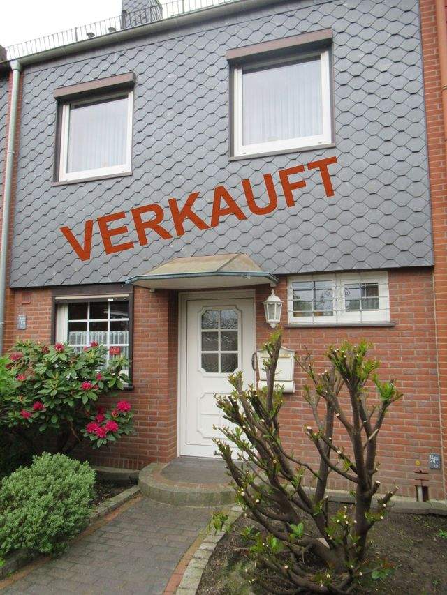 Kattenesch …schmuckes RH mit Garage und idyllischen Garten… begehrte Wohnlage „Links der Weser„, 28277 Bremen, Reihenmittelhaus